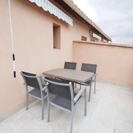 Gréoux-les-Bains Studio Meuble Avec Terrasse מראה חיצוני תמונה